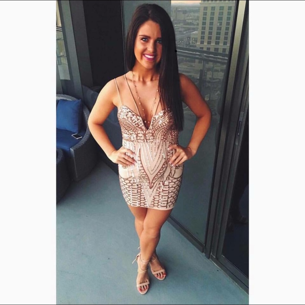 Sequin mini dress // Mura Boutique!